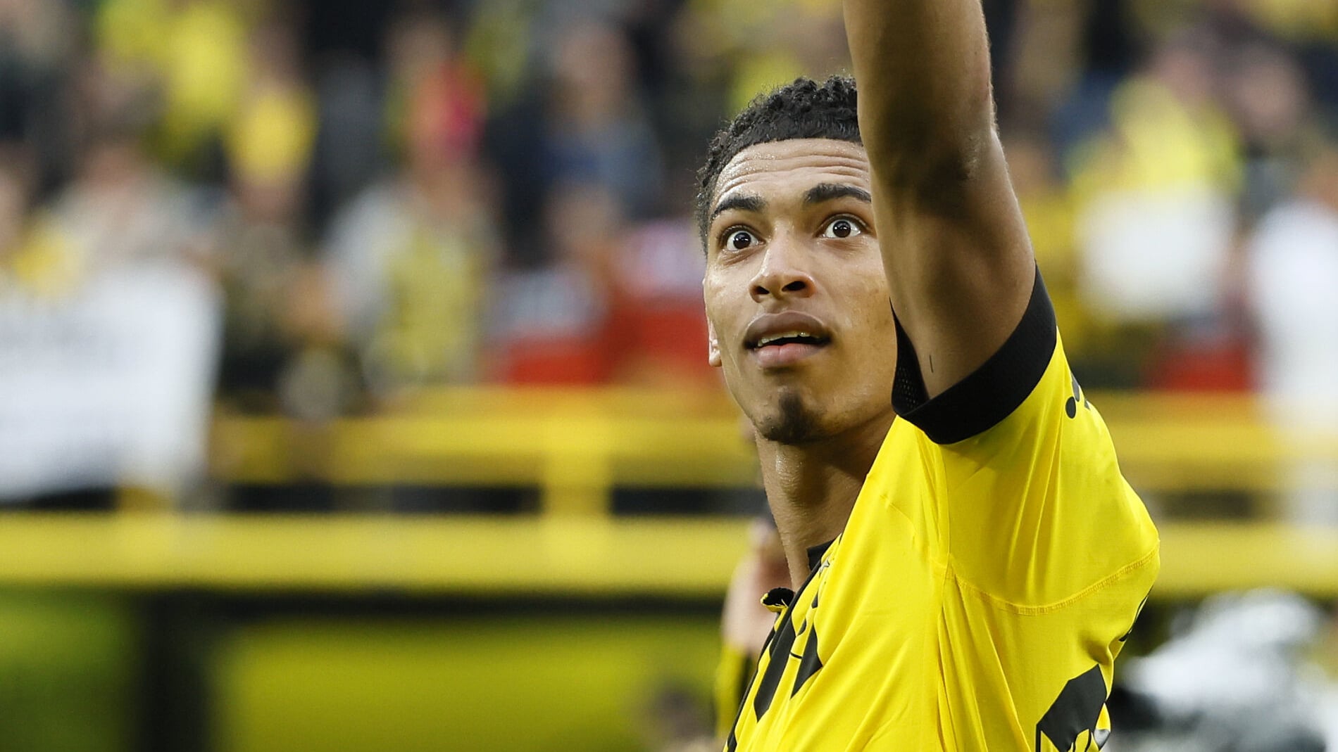 Zidane em espa&ccedil;os curtos, Gerrard nos abertos: treinador que trabalhou com Bellingham diz que seu teto &eacute; bem alto