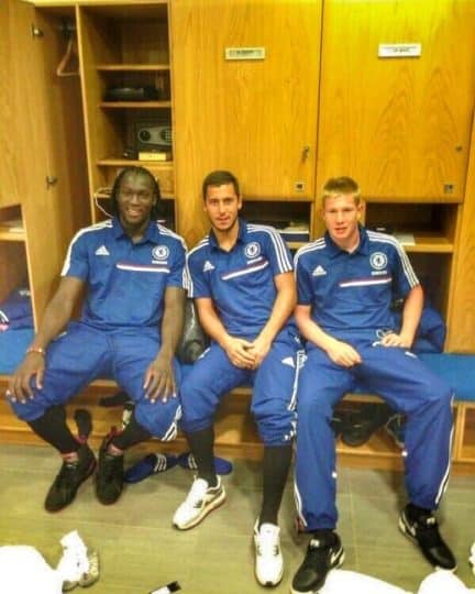 Destino de jovens promessas no Chelsea é alerta para Ângelo