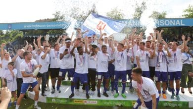 A promoção na segundona austríaca foi emocionante: o Blau-Weiss Linz arrancou o acesso aos 41 do 2° tempo