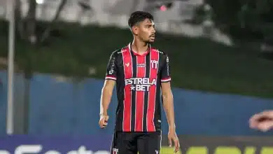 A S&eacute;rie B teve um rar&iacute;ssimo exemplar do que &eacute; o gol de bicicleta perfeito