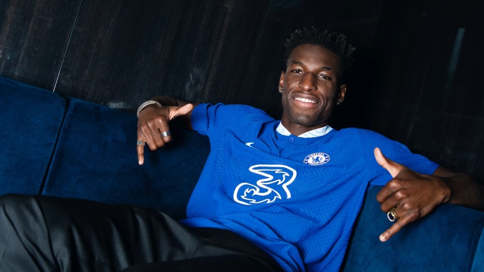 Com reformulação a todo vapor, Chelsea faz uma aposta interessante em Nicolas Jackson