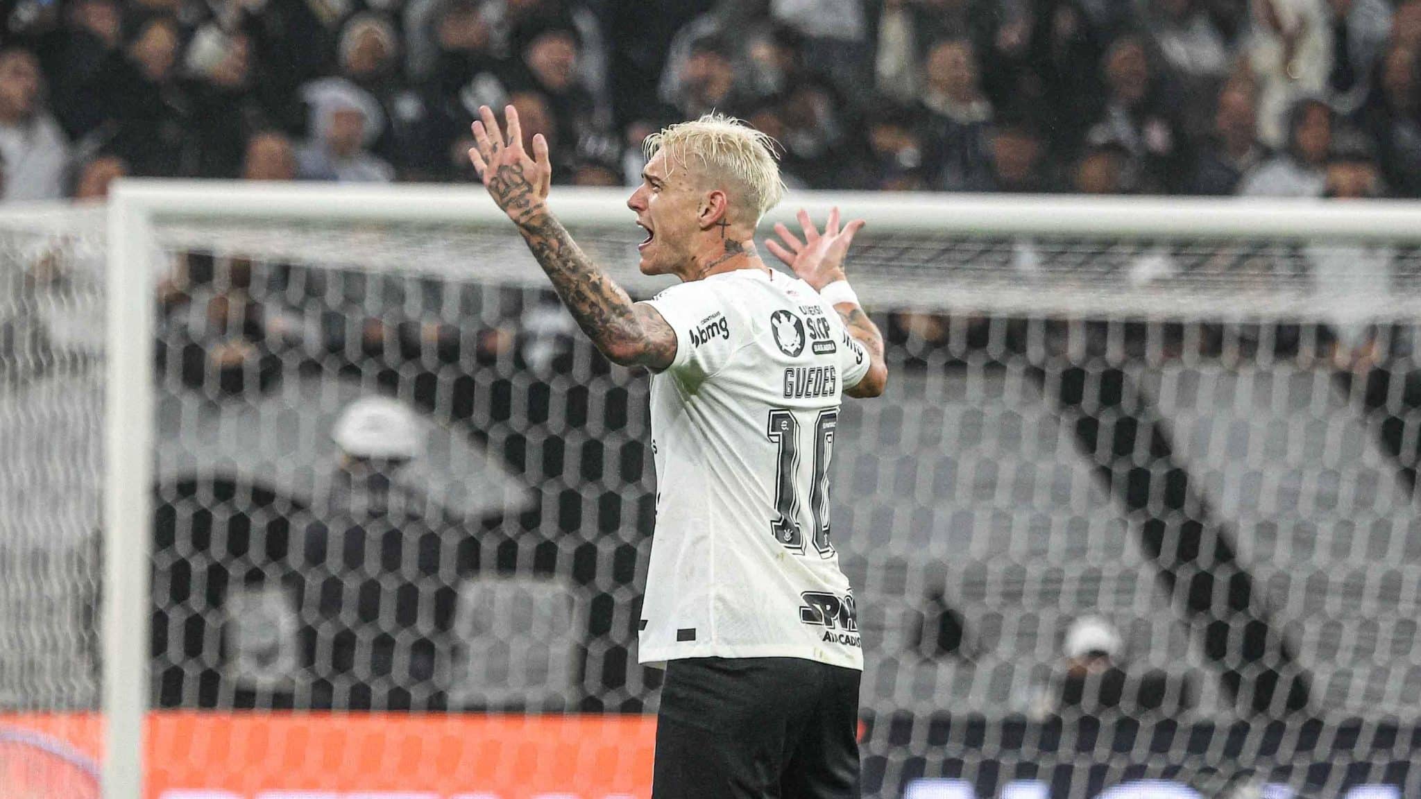 A noite foi de p&ecirc;naltis na Copa do Brasil, com classifica&ccedil;&otilde;es de Corinthians, Athletico, Am&eacute;rica e Bahia