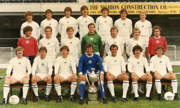 O Swansea de 1981/82: um cometa gal&ecirc;s, da quarta divis&atilde;o inglesa ao topo da primeira