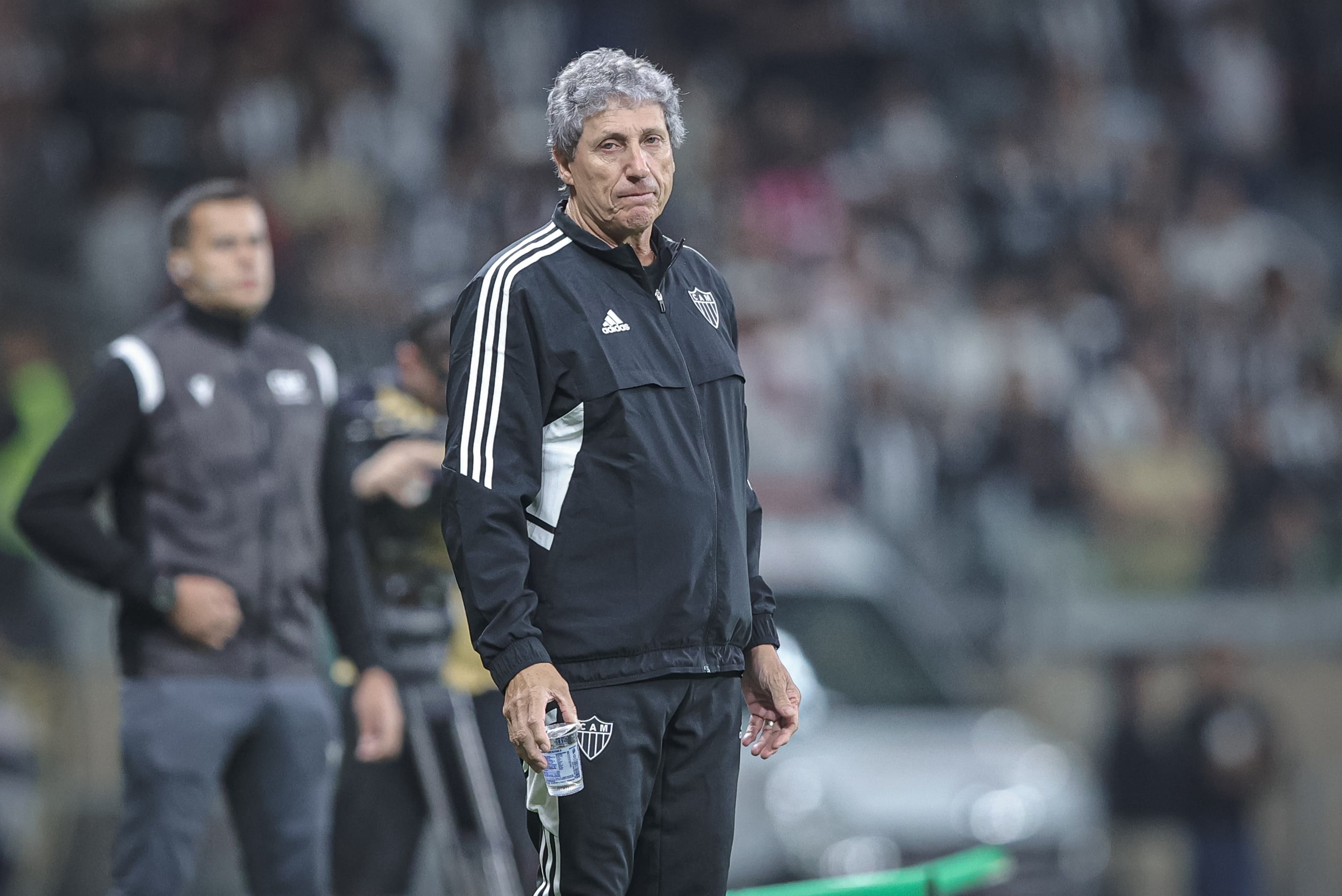 Atl&eacute;tico-MG vive momento preocupante na temporada, assume auxiliar
