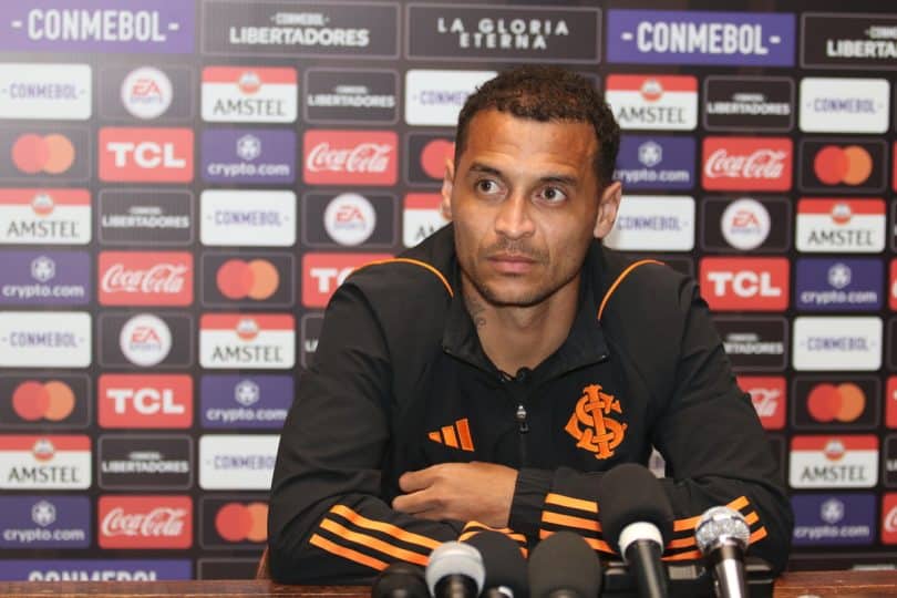 Alan Patrick comenta pressão por classificação e projeta jogo com o River