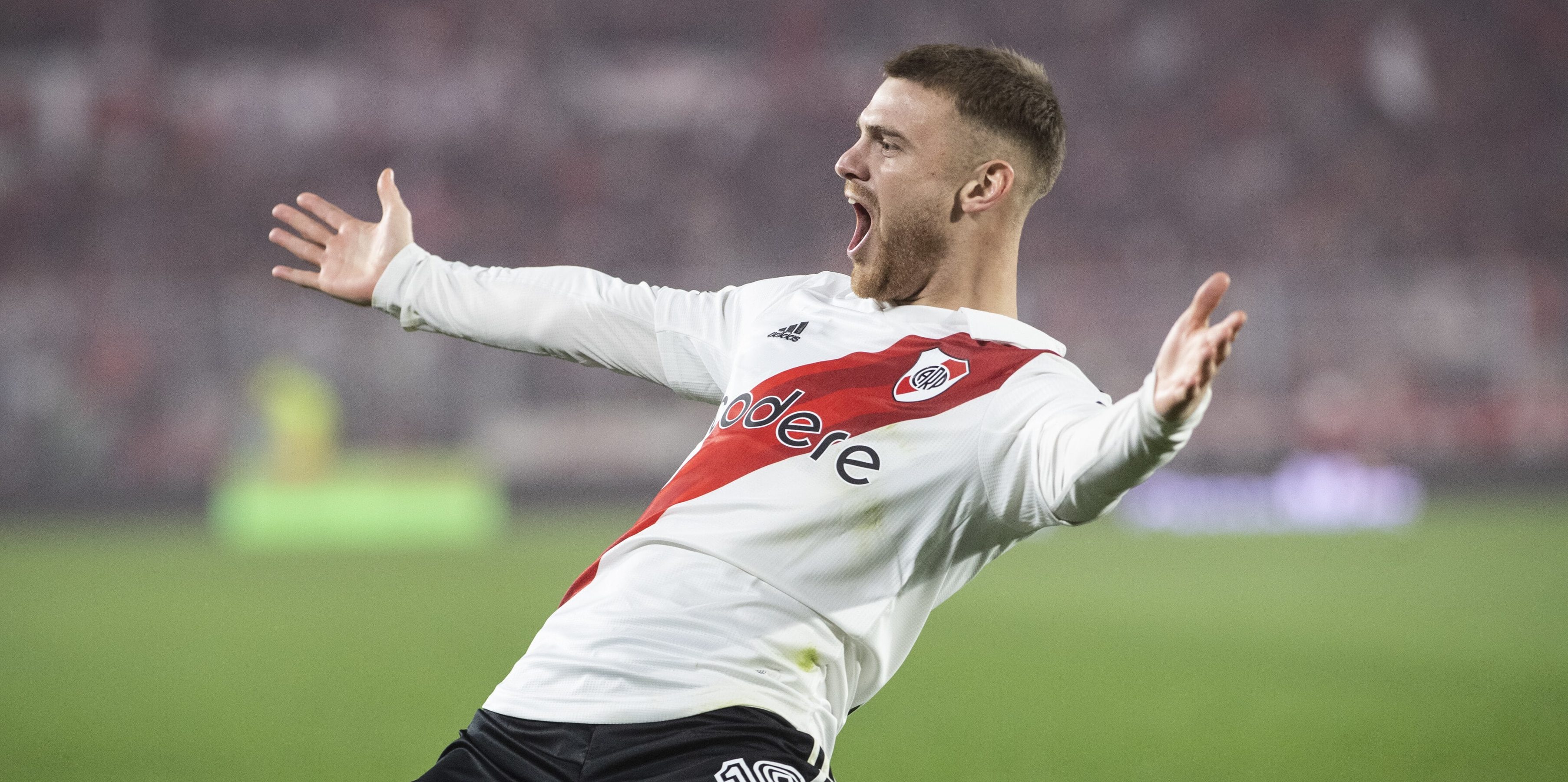 River Plate vence Estudiantes e conquista primeiro t&iacute;tulo com Demichelis