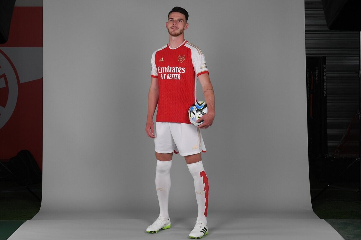 Tr&ecirc;s motivos mostram que Rice &eacute; fundamental para o novo plano do Arsenal