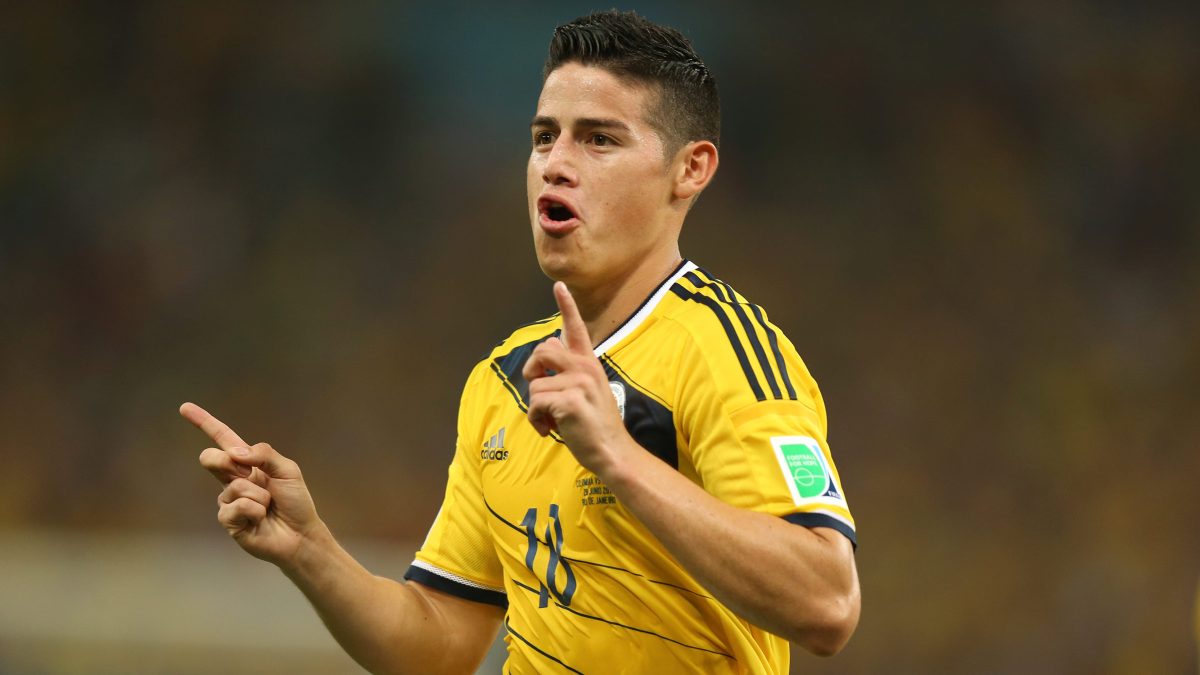 James Rodr&iacute;guez comemora gol marcado na Copa do Mundo de 2014, no Brasil