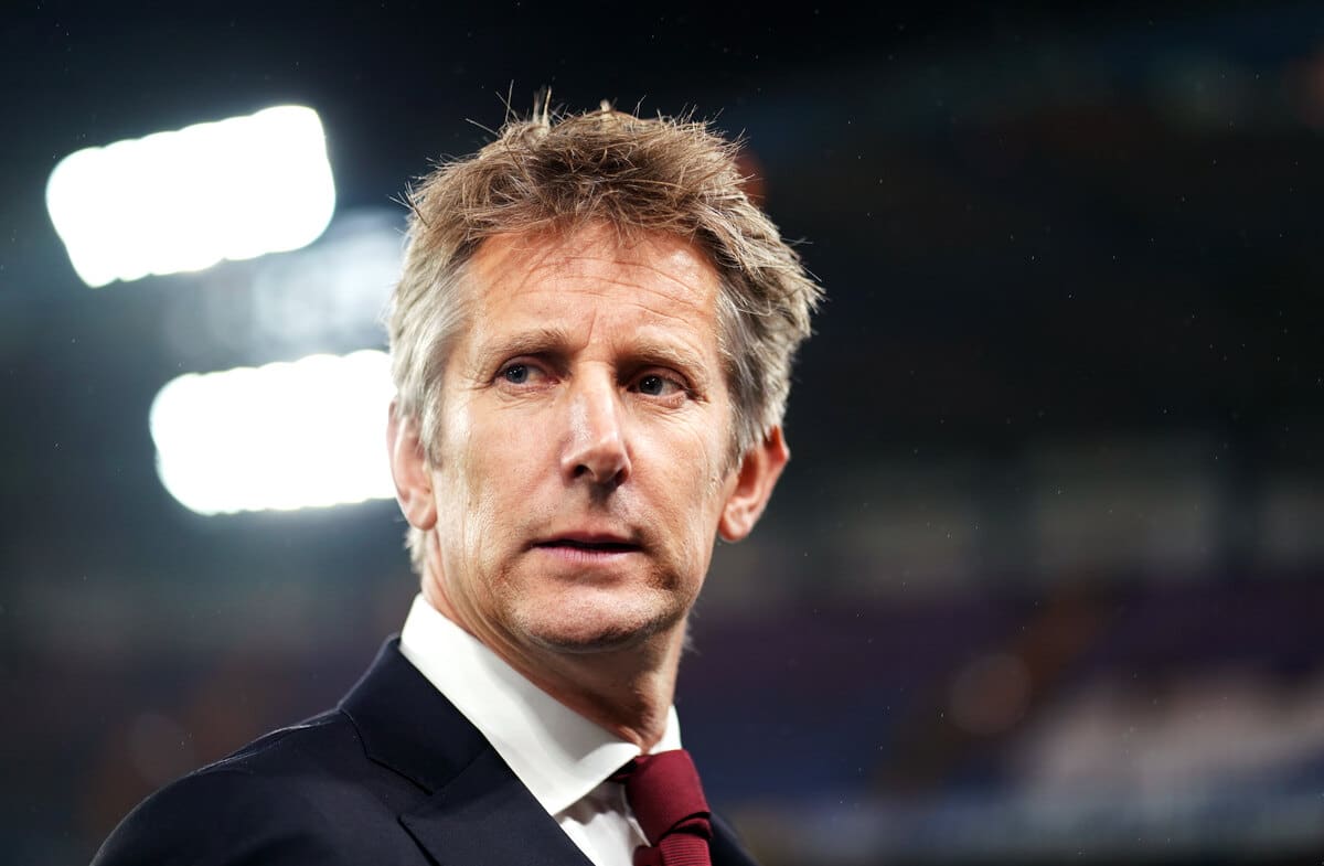 Van der Sar se recupera de AVC e ser&aacute; acompanhado na Holanda