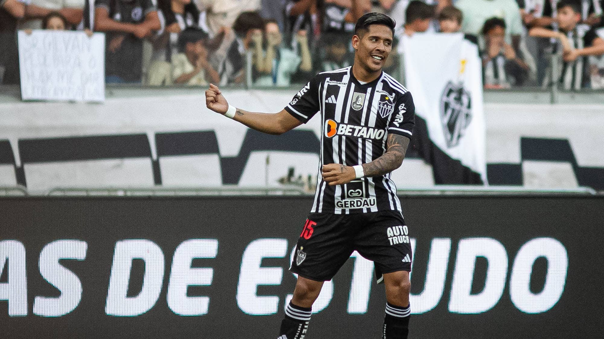 Atl&eacute;tico-MG vive dilema, se acerta com Libra e abandona a LFF