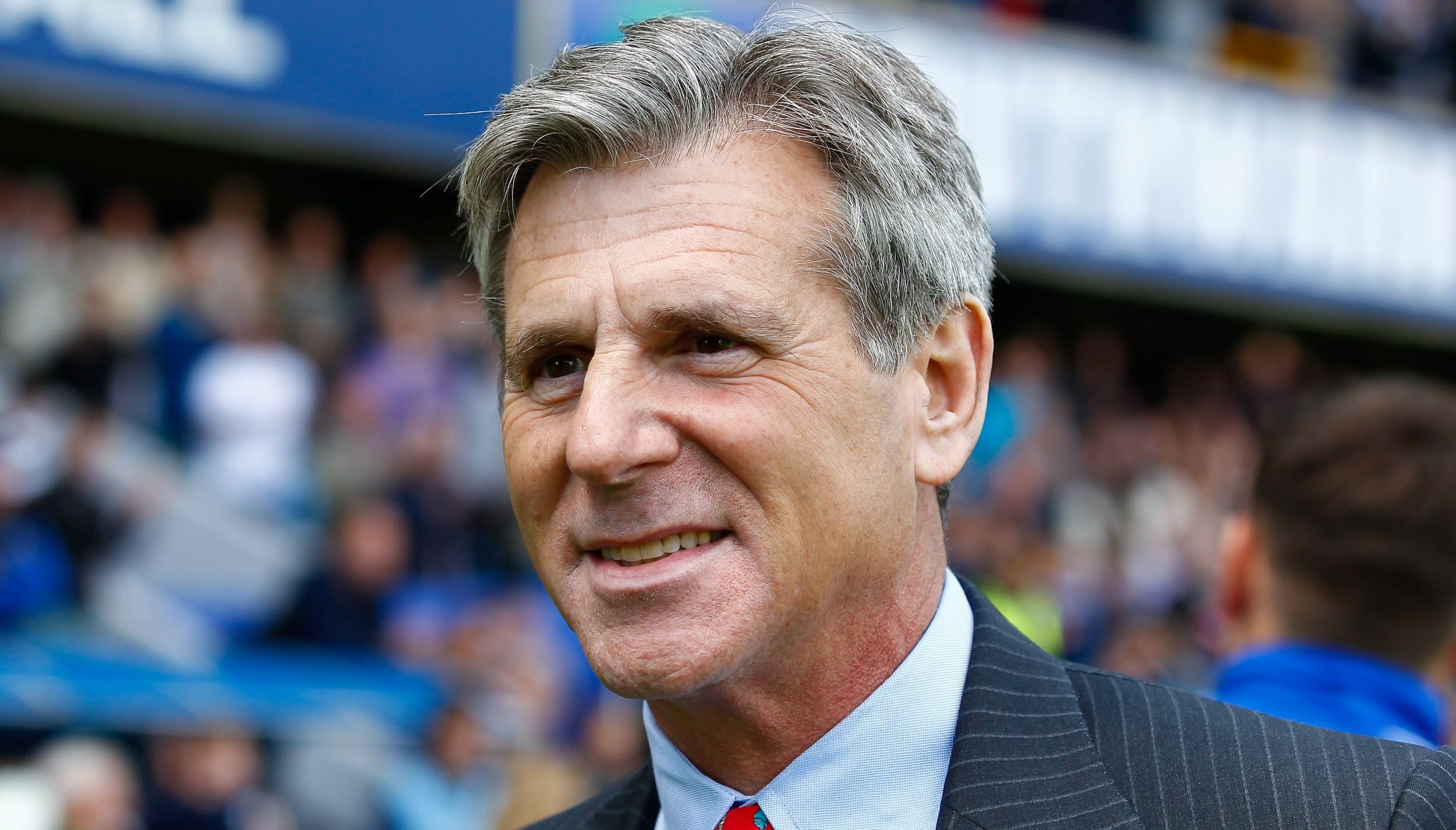 Falece John Berylson, presidente do Millwall: exemplo de propriet&aacute;rio, adorado pela torcida