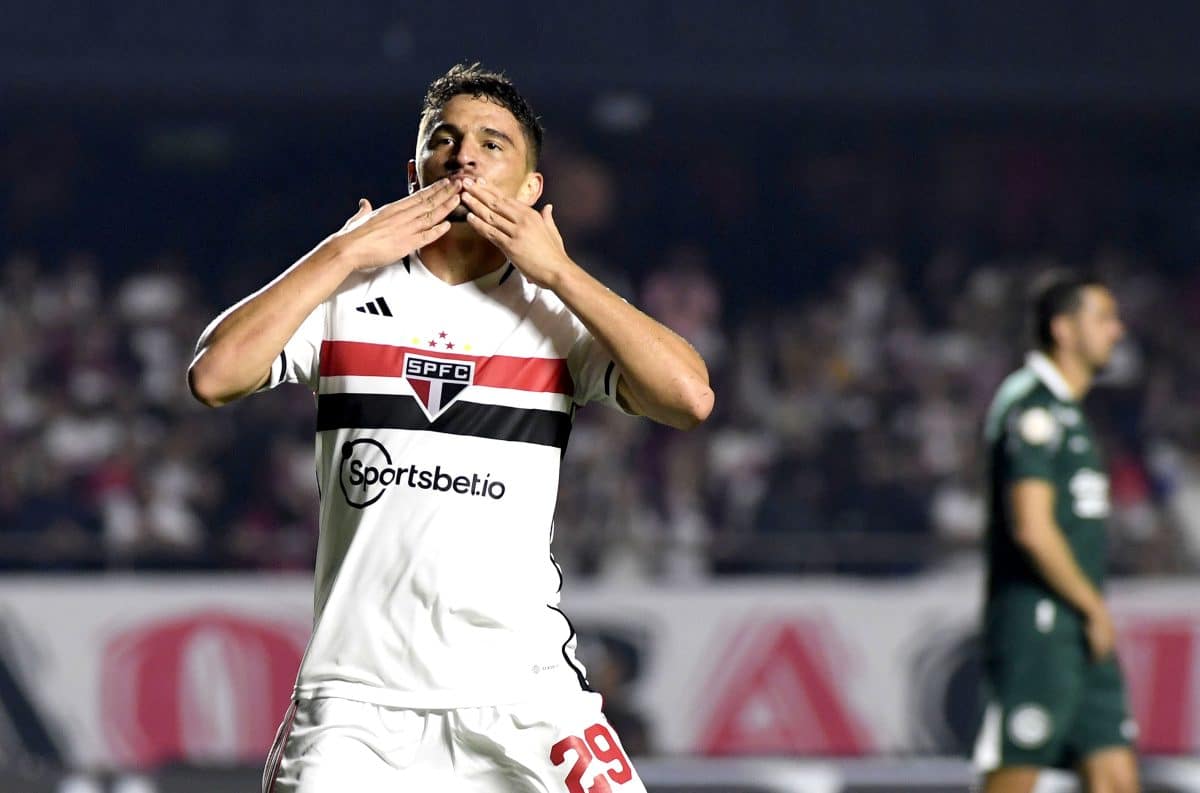 S&atilde;o Paulo: Pablo Maia &eacute; liberado ap&oacute;s morte&nbsp;do&nbsp;pai e vira d&uacute;vida para o cl&aacute;ssico