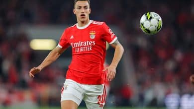 Genoa, da 777, mostra apetite no mercado e busca alternativas para o elenco