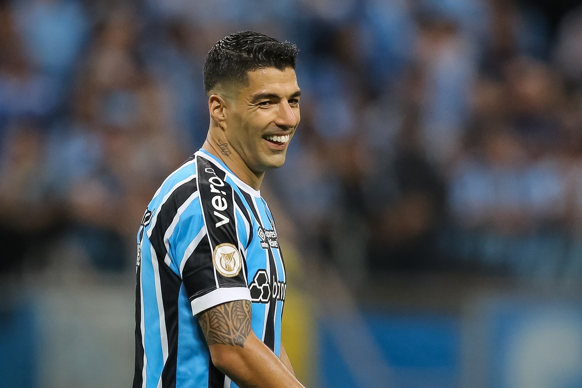 Gr&ecirc;mio se apega em um ponto para ter controle no ass&eacute;dio a Luis Su&aacute;rez