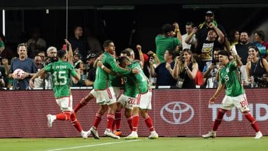 M&eacute;xico nocauteia a Jamaica e pega o ascendente Panam&aacute; na final da Copa Ouro