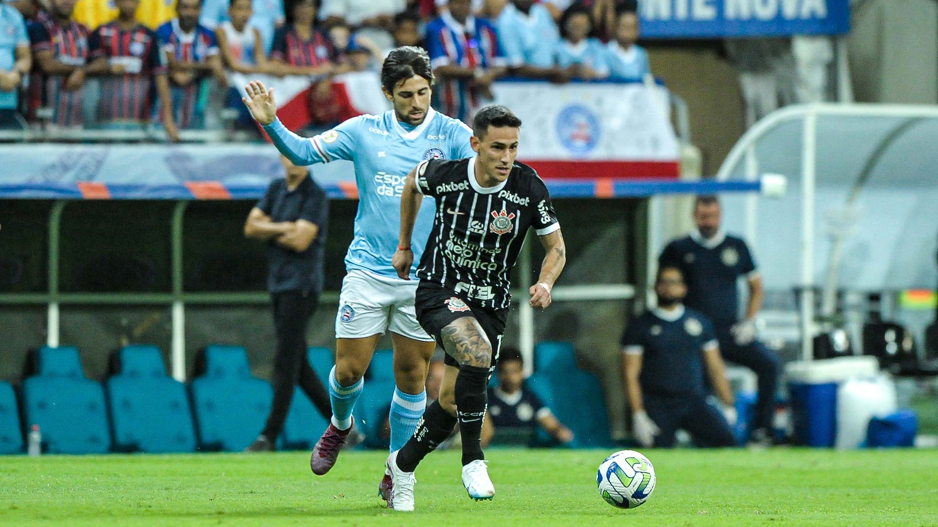 Corinthians faz o b&aacute;sico contra o Bahia e vai se segurando no Brasileir&atilde;o