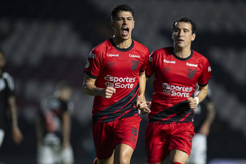 Ram&oacute;n Diaz ter&aacute; trabalho: Vasco perde para o Athletico e segue na lanterna