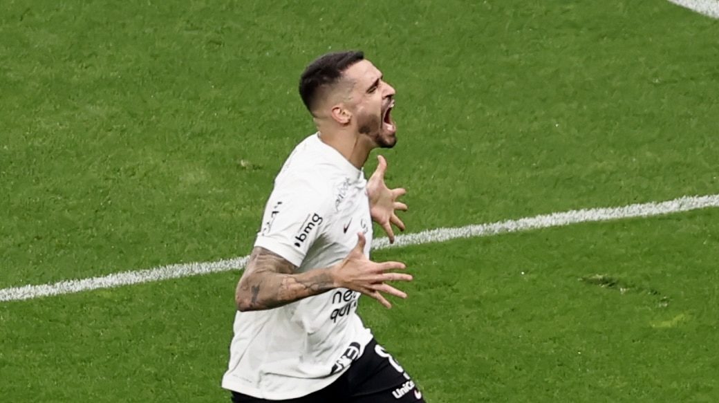 Corinthians tem Renato Augusto, e muitas vezes isso basta: 2 a 1 no S&atilde;o Paulo