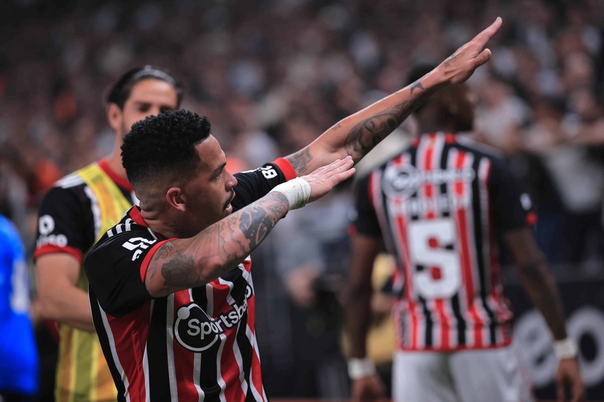Com futuro indefinido, Luciano ainda &eacute; refer&ecirc;ncia no S&atilde;o Paulo e deve ganhar chance contra Vasco