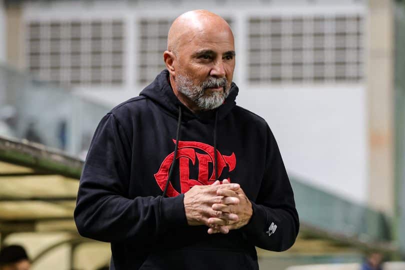 Flamengo tenta contornar problemas para manter Sampaoli