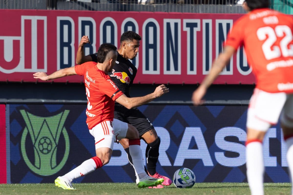 Na estreia de Coudet, Inter ainda faz mais do mesmo e empata com Bragantino