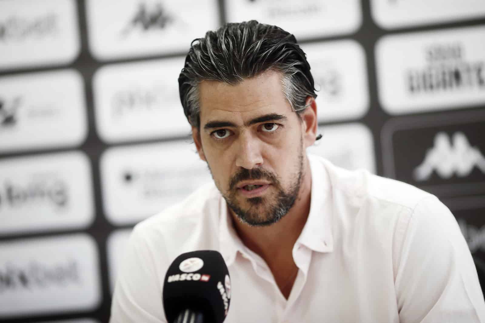 Por que o Vasco tem acumulado frustra&ccedil;&otilde;es na janela de transfer&ecirc;ncias