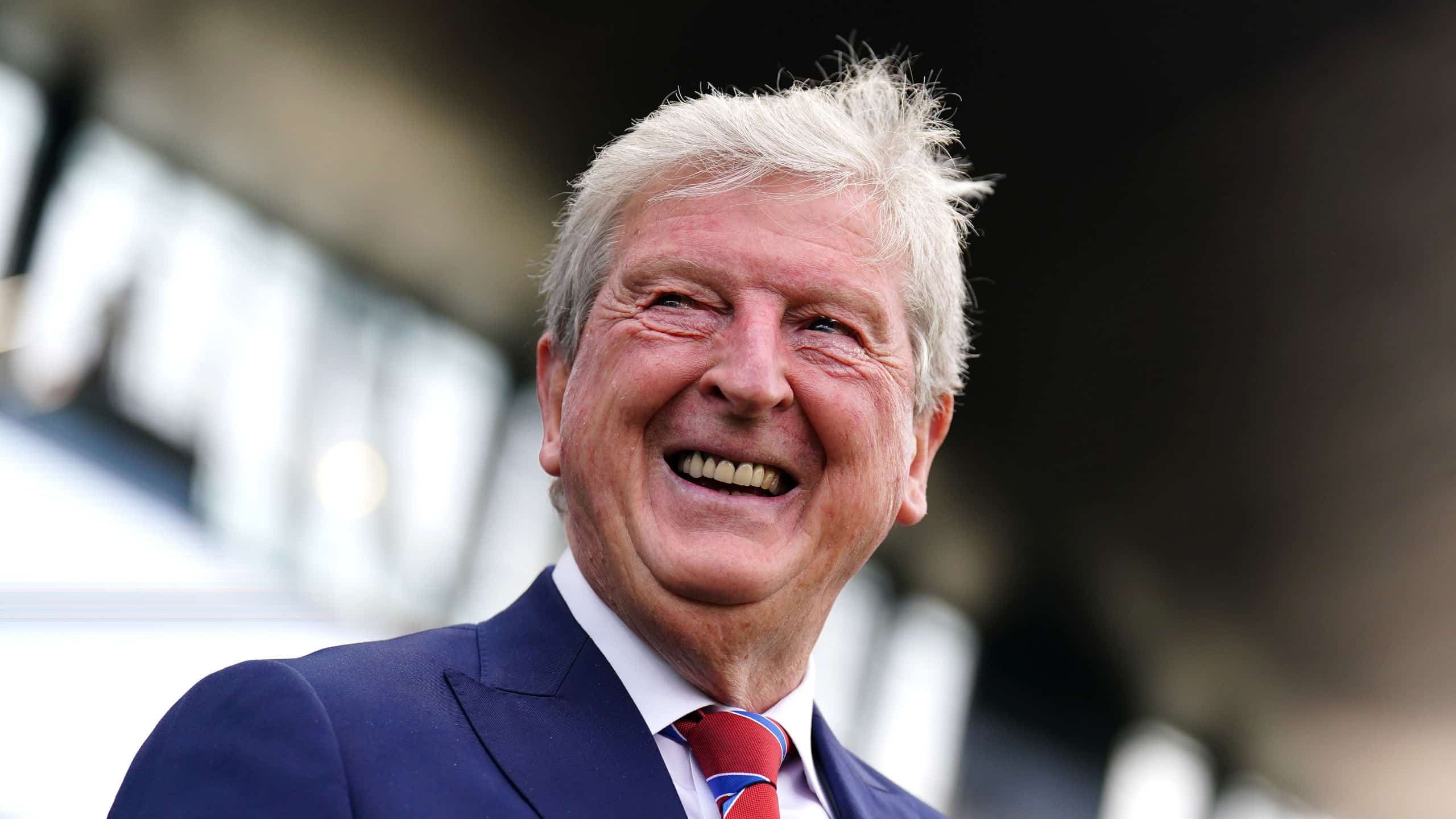 Crystal Palace segue tend&ecirc;ncia de veteranos com Roy Hodgson