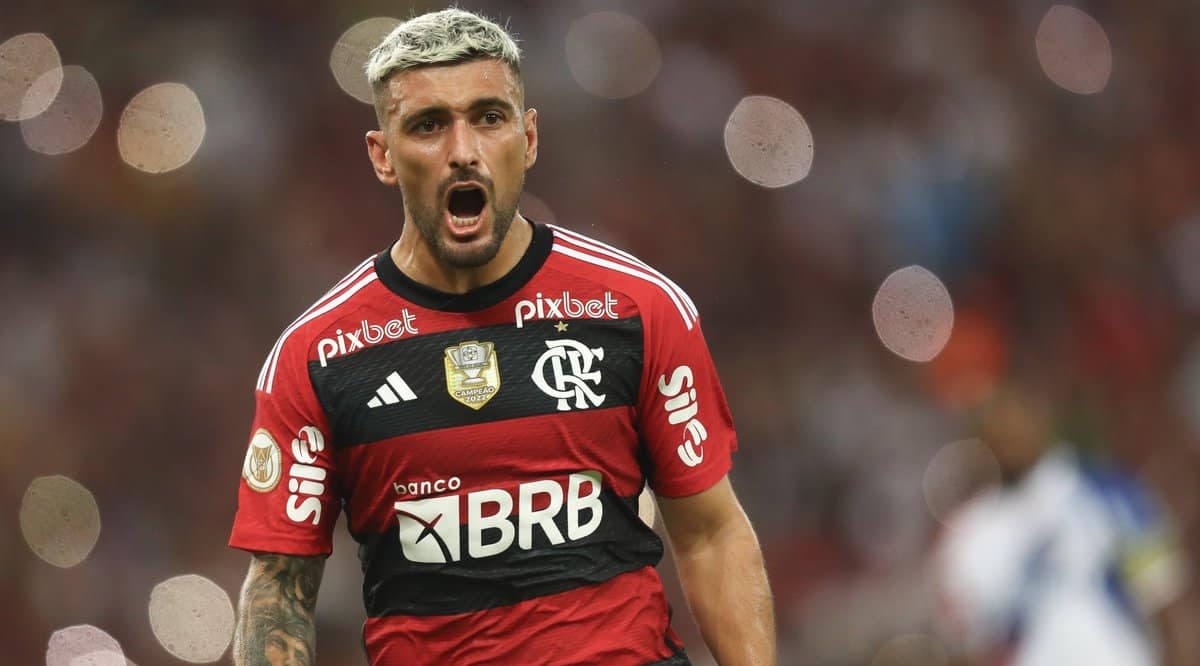 Matheus Cunha pegou p&ecirc;nalti, Arrascaeta comandou o ataque e o Fla derrotou o Fortaleza