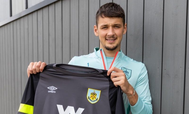 O Burnley volta &agrave; Premier League com uma leva de refor&ccedil;os promissores