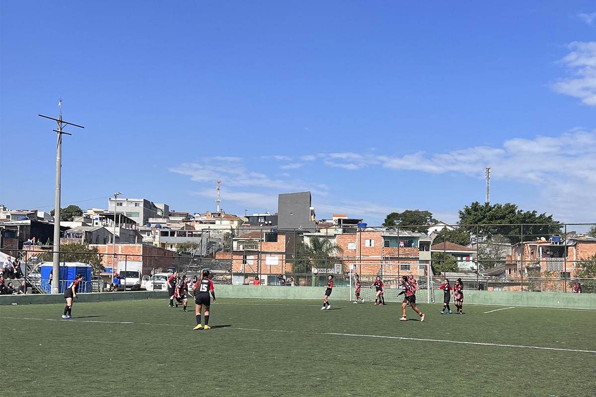 Maior festival de futebol feminino de v&aacute;rzea do mundo teve mais de 80 times