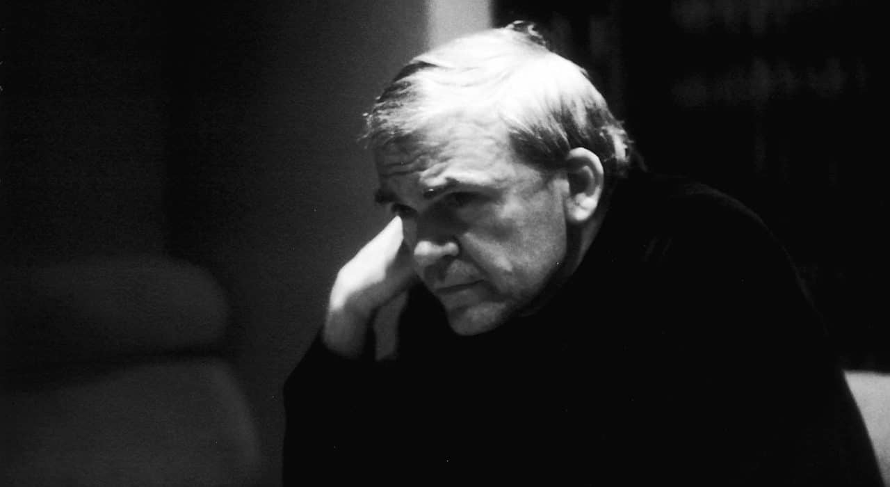 Milan Kundera: dez trechos em que o futebol &eacute; mencionado nos seus livros