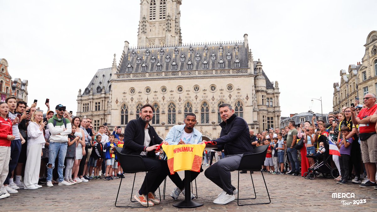 O Lens continua contratando bem e leva Andy Diouf, revela&ccedil;&atilde;o do Basel na Conference