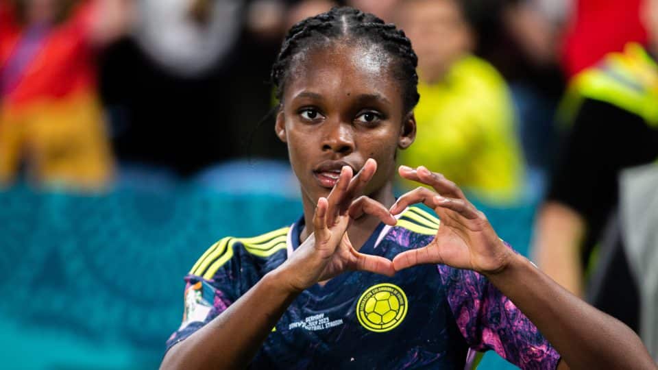 Linda Caicedo: a prodígio que se recuperou de câncer e é a nova estrela do Real Madrid