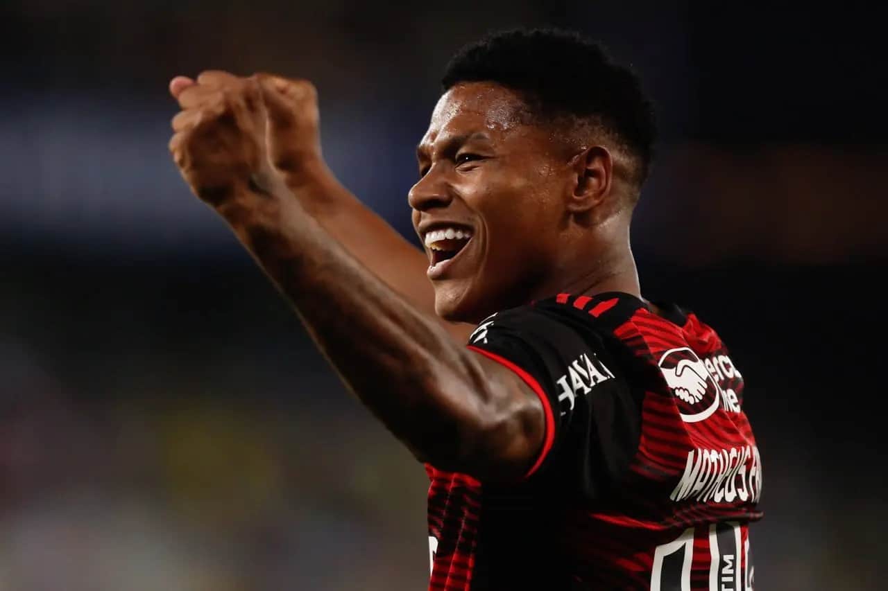Flamengo adota cautela e aguarda proposta vantajosa por Matheus Fran&ccedil;a