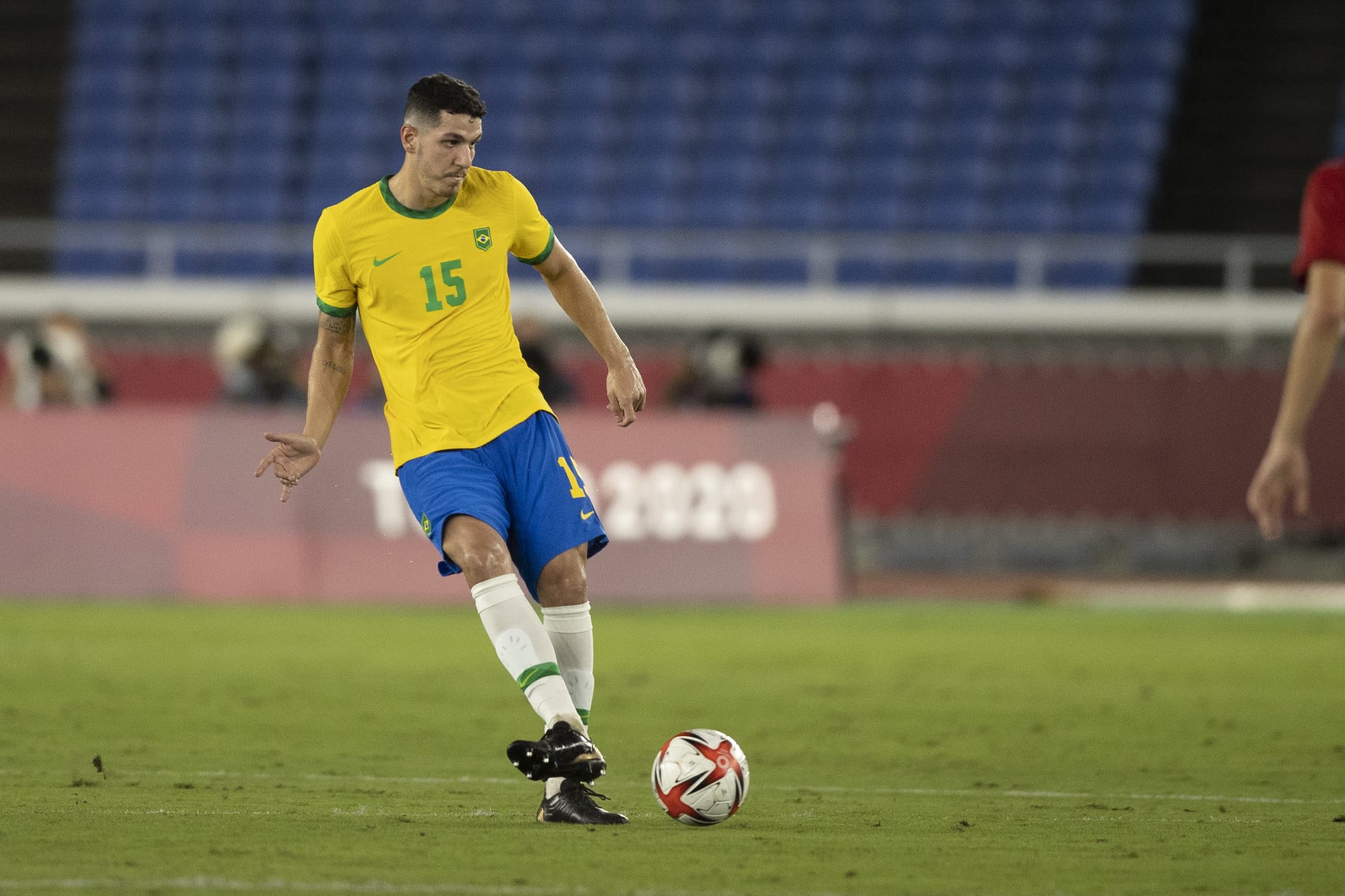 Capit&atilde;o do Fluminense, Nino foi campe&atilde;o ol&iacute;mpico com a sele&ccedil;&atilde;o brasileira - Foto: Lucas Figueiredo/CBF