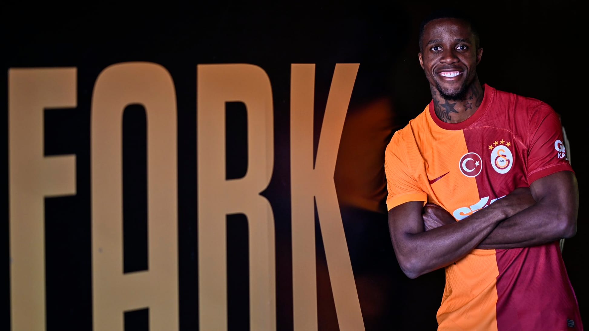 Zaha finalmente conseguiu sair do Crystal Palace e deixar&aacute; muitas saudades