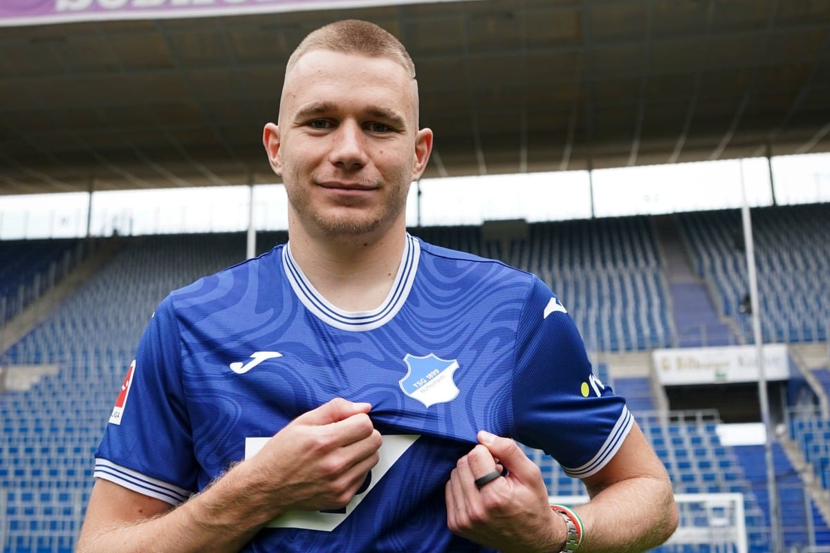 Attila Szalai, novo zagueiro do Hoffenheim (Divulga&ccedil;&atilde;o)