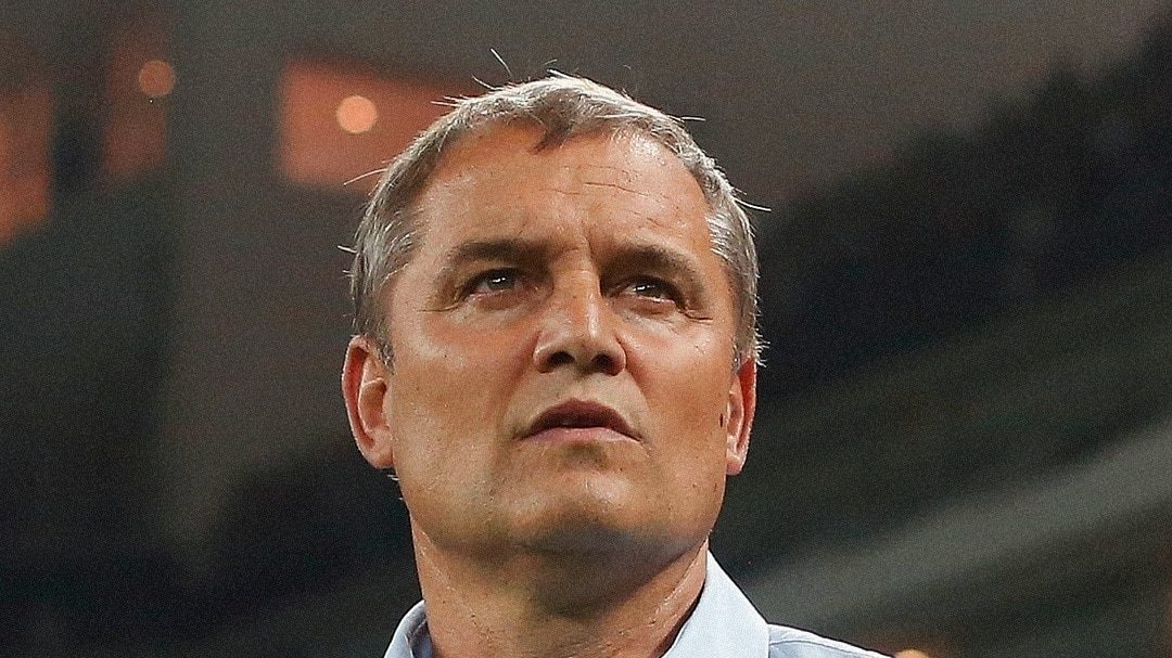 Aguirre chega ao Santos sob grande desconfian&ccedil;a para evitar rebaixamento