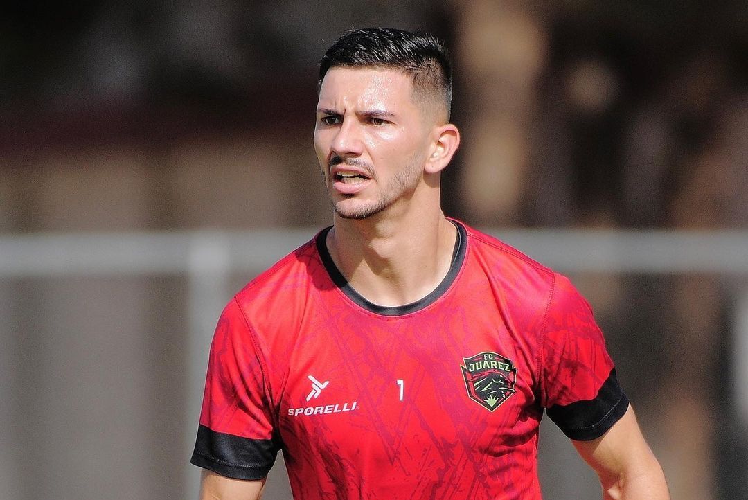 Novo atacante do Santos foi de artilheiro no Uruguai a pior contrata&ccedil;&atilde;o no M&eacute;xico