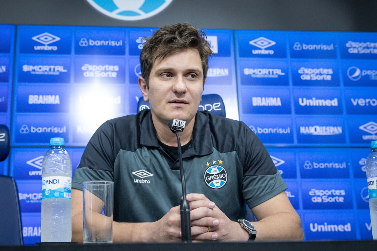 Gr&ecirc;mio admite poss&iacute;vel sa&iacute;da de Bitello e reage a interesses em Kannemann
