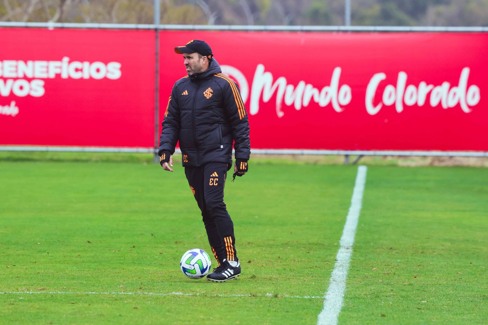 O Inter s&oacute; tem olhos para a Libertadores e por isso vai reserva contra o Corinthians