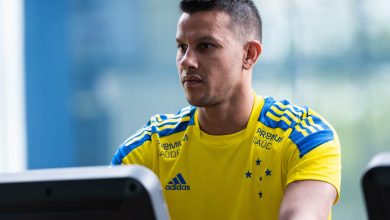 Cruzeiro rescinde com Henrique e se afasta ainda mais do passado