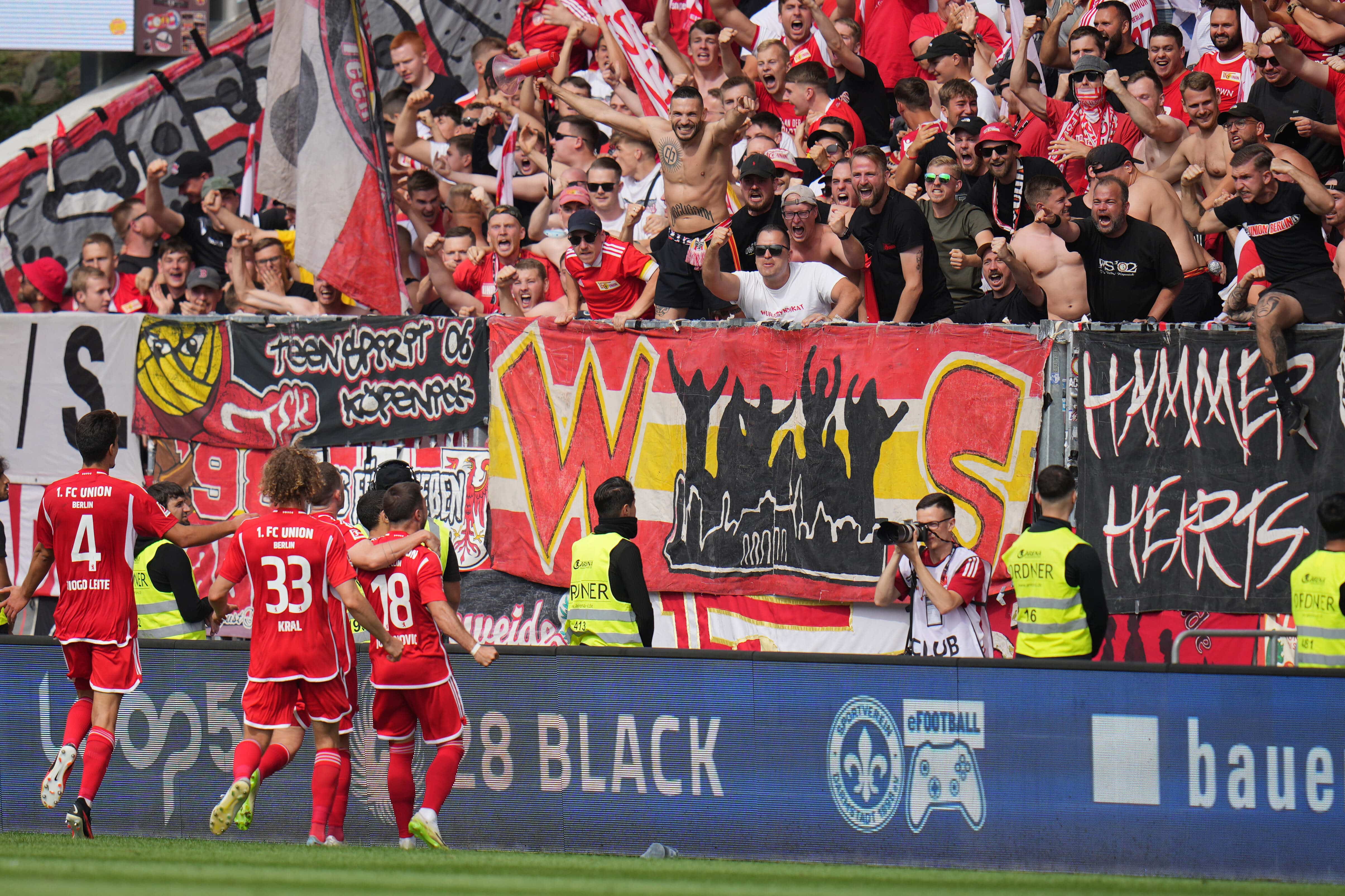 Gosens jogou muito e o Union Berlim segue divertid&iacute;ssimo e eficiente