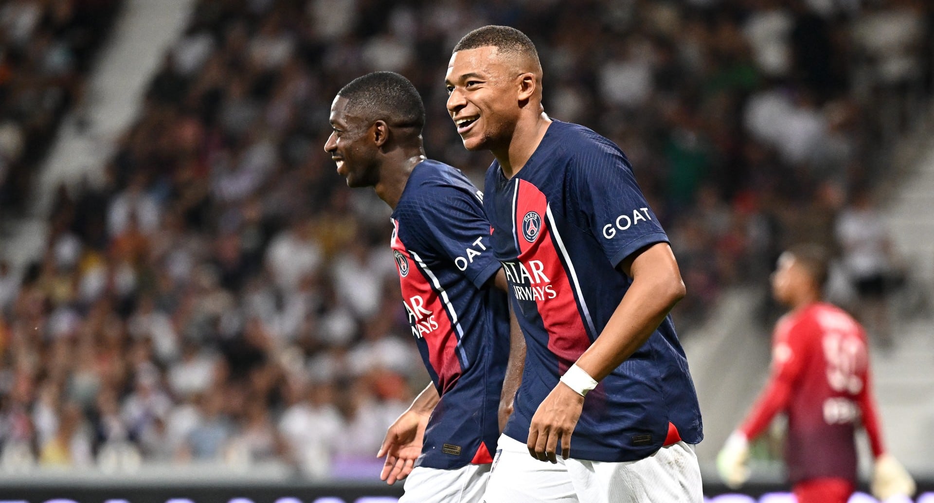 Mbapp&eacute; voltou e Demb&eacute;l&eacute; estreou, mas o PSG empatou mais uma pela Ligue 1