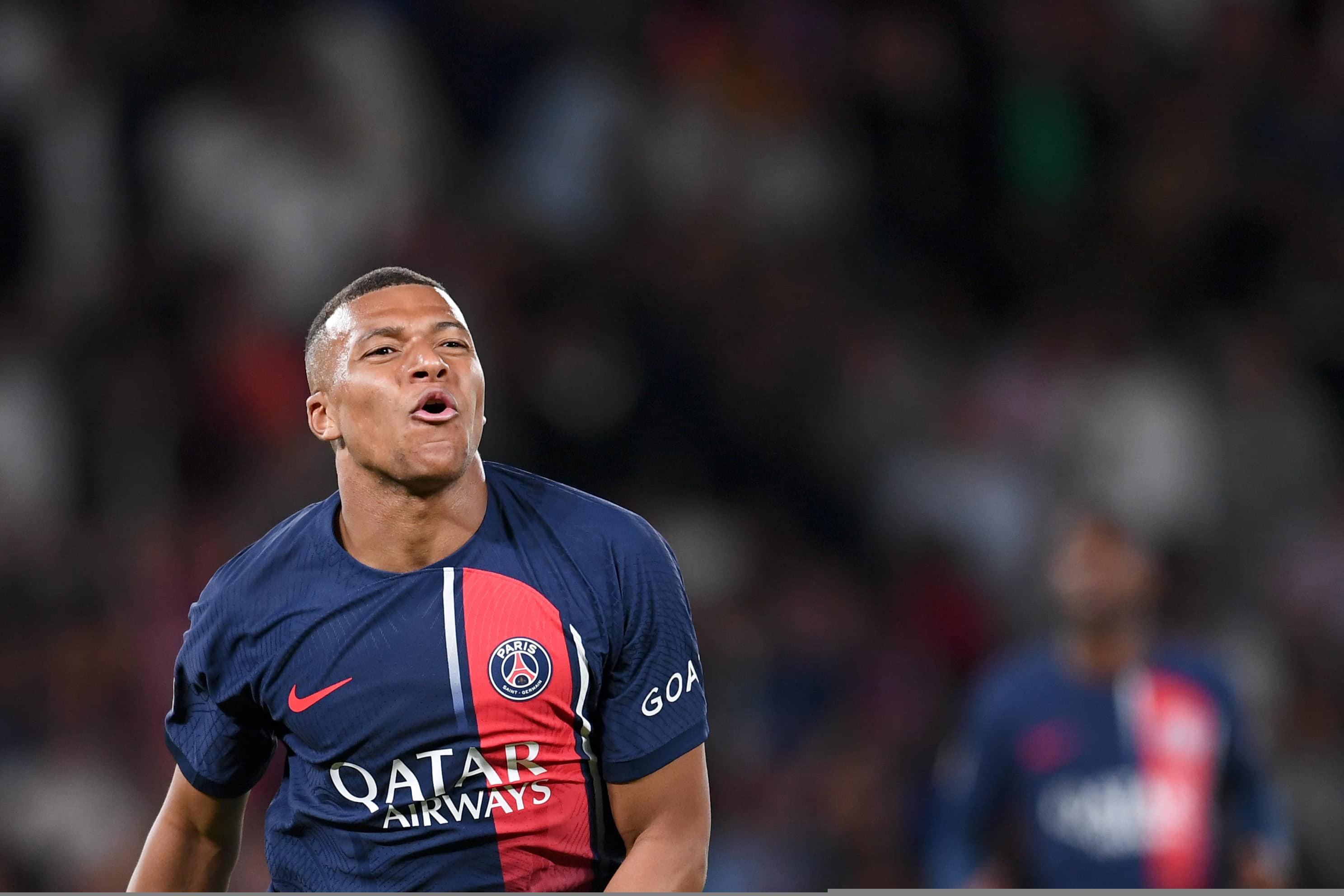 Com Mbapp&eacute; de volta e brilhando, PSG pacificado enfim vence no Campeonato Franc&ecirc;s