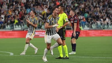 Oportunismo de Vlahovic e arbitragem pol&ecirc;mica garantem empate da Juventus frente ao Bologna