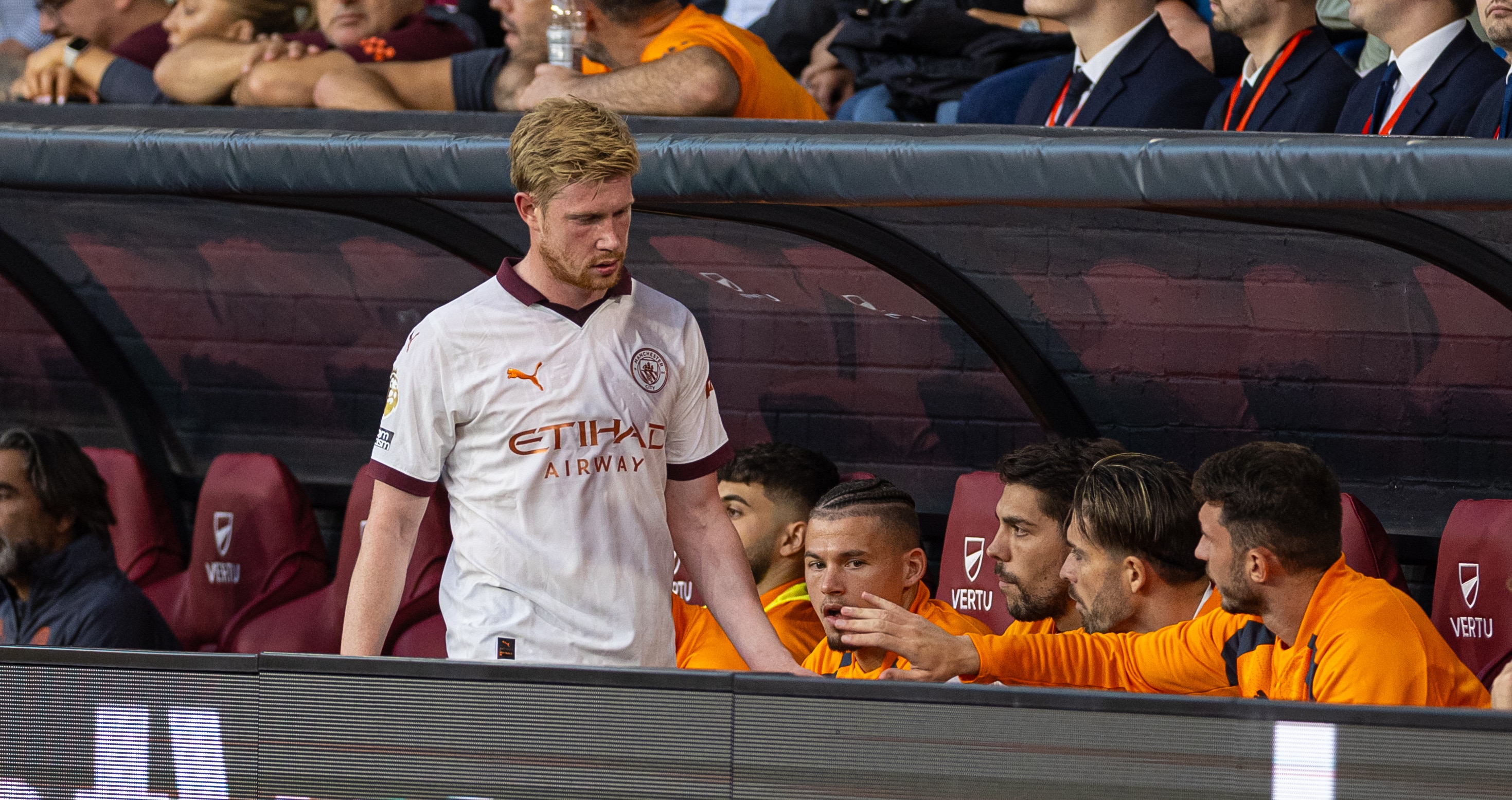 A les&atilde;o de De Bruyne deixa uma lacuna dif&iacute;cil de ser suprida no Manchester City