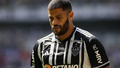 Mais perto do Z4 do que do G4, Atl&eacute;tico-MG tem que se preocupar com rebaixamento?