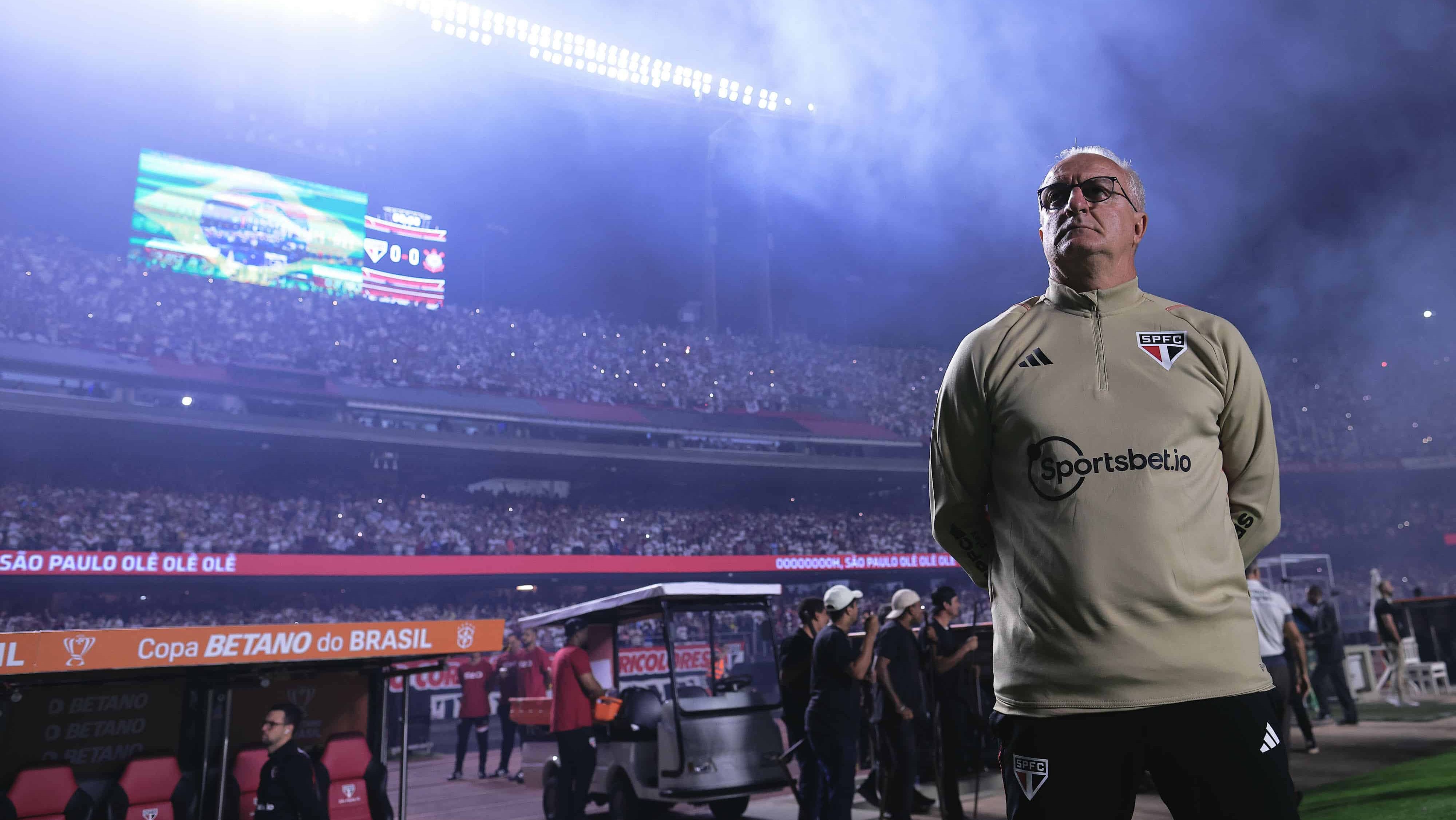 S&atilde;o Paulo de Dorival &eacute; o S&atilde;o Paulo das Copas e deixa Brasileir&atilde;o em&nbsp;terceiro plano