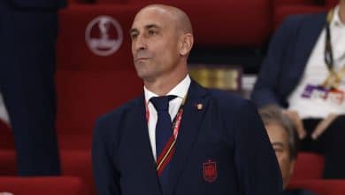 Rubiales se nega a sair, mas pode ser derrubado por movimento liderado por mulheres